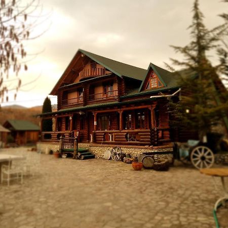 Sofra Kolonjare Agroturizem Hotel Erseke Bagian luar foto