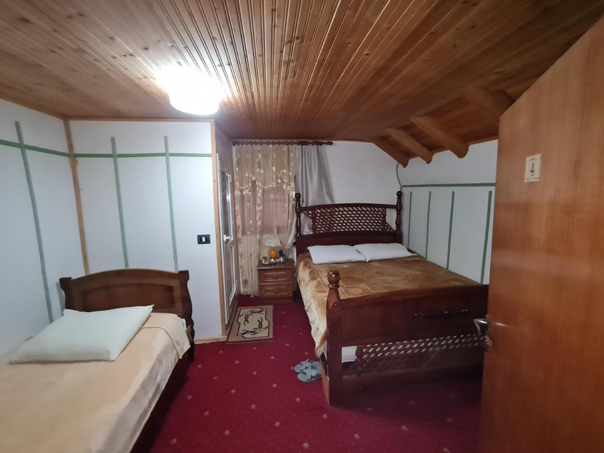 Sofra Kolonjare Agroturizem Hotel Erseke Bagian luar foto